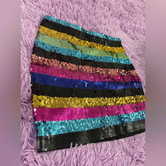 Express multi sequin mini skirt - Picture 5 of 5